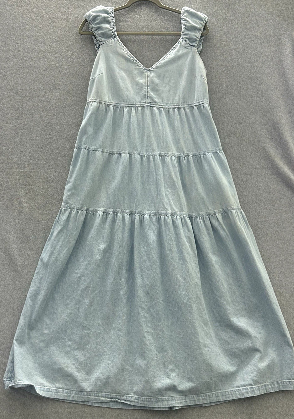 Old Navy Women'sL Tiered Denim Maxi Dress Blue Light Wash Tie Back Boho Cottage